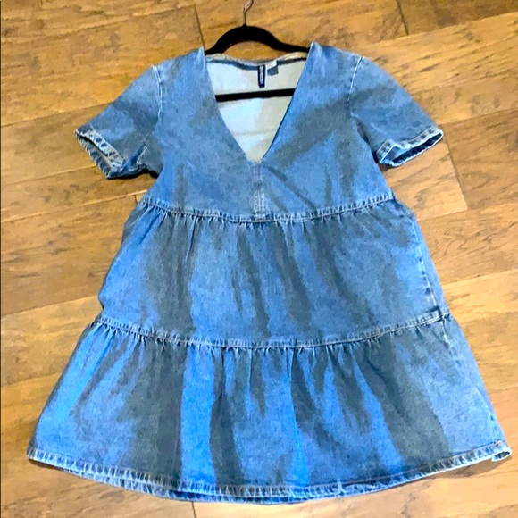 h and m jean dress